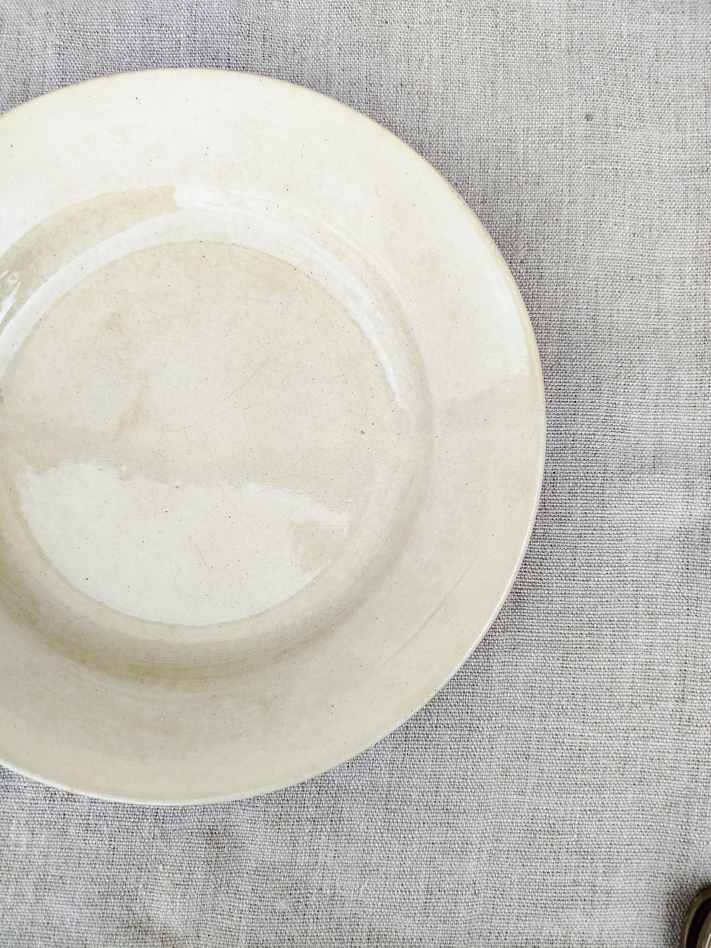 Assiette en faïence de Gien