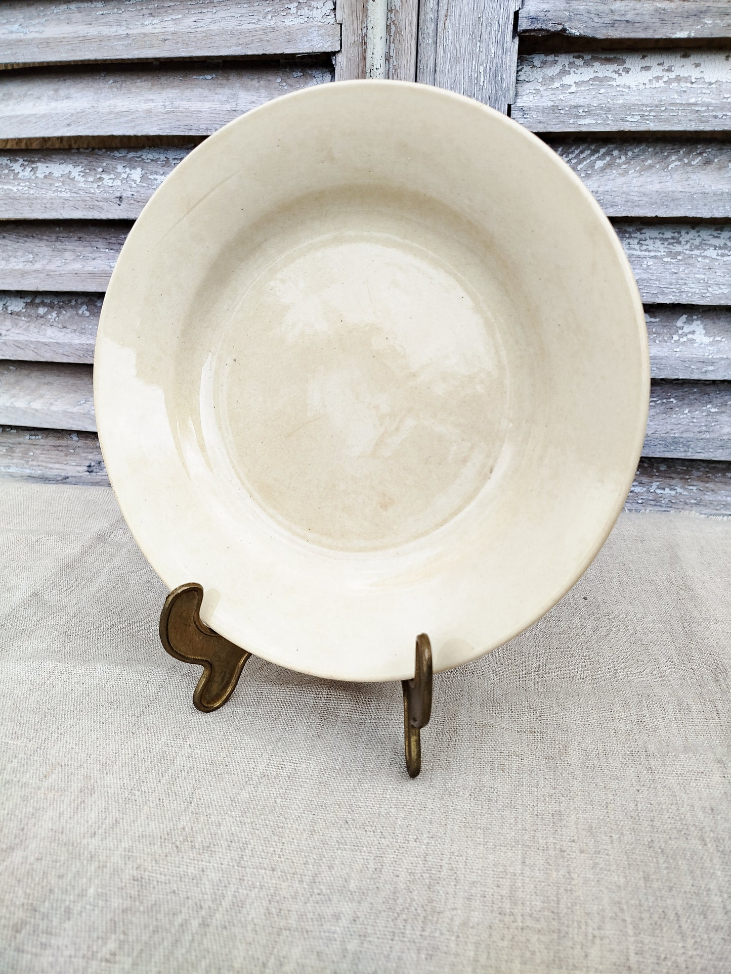 Assiette en faïence de Gien