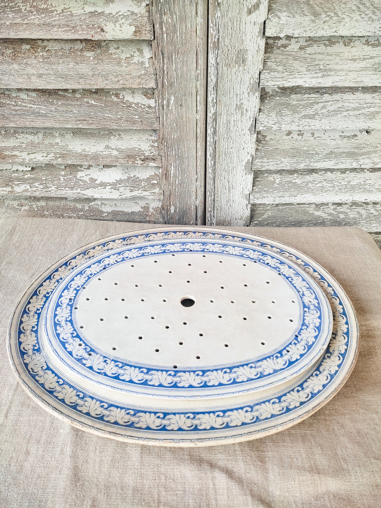 Plat égouttoir anglais d'époque victorienne