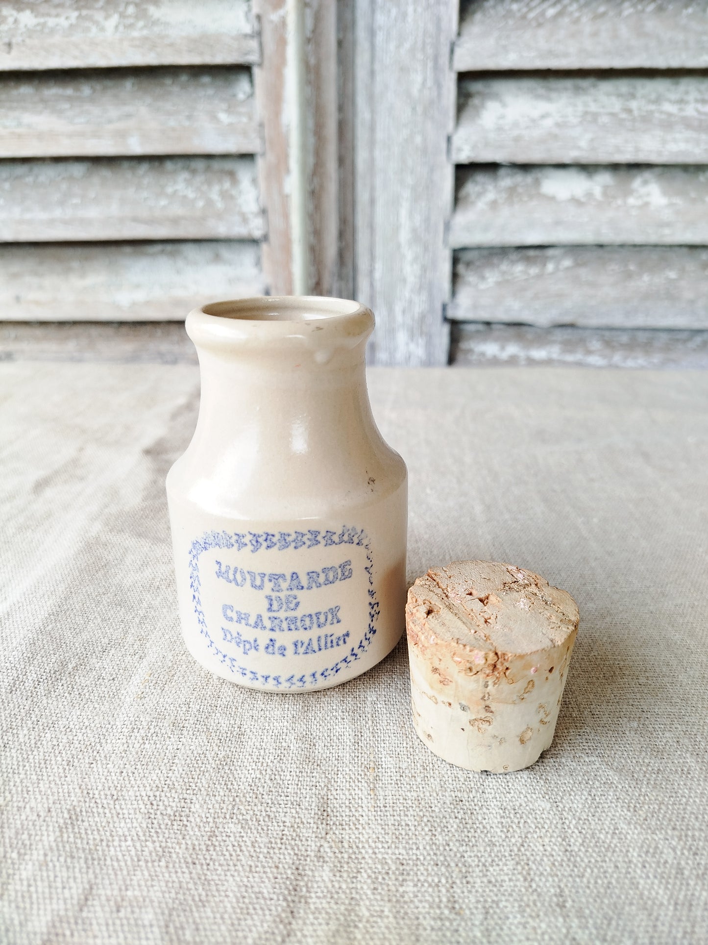 Petit pot à moutarde vintage