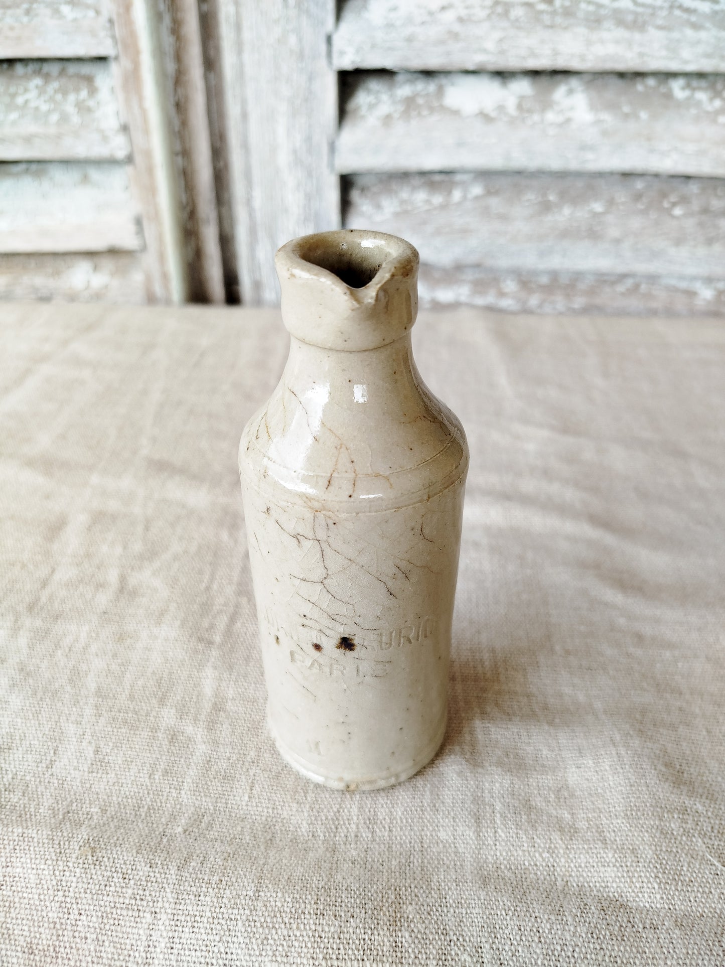 Petite bouteille d'encre " Adrien Maurin Paris "