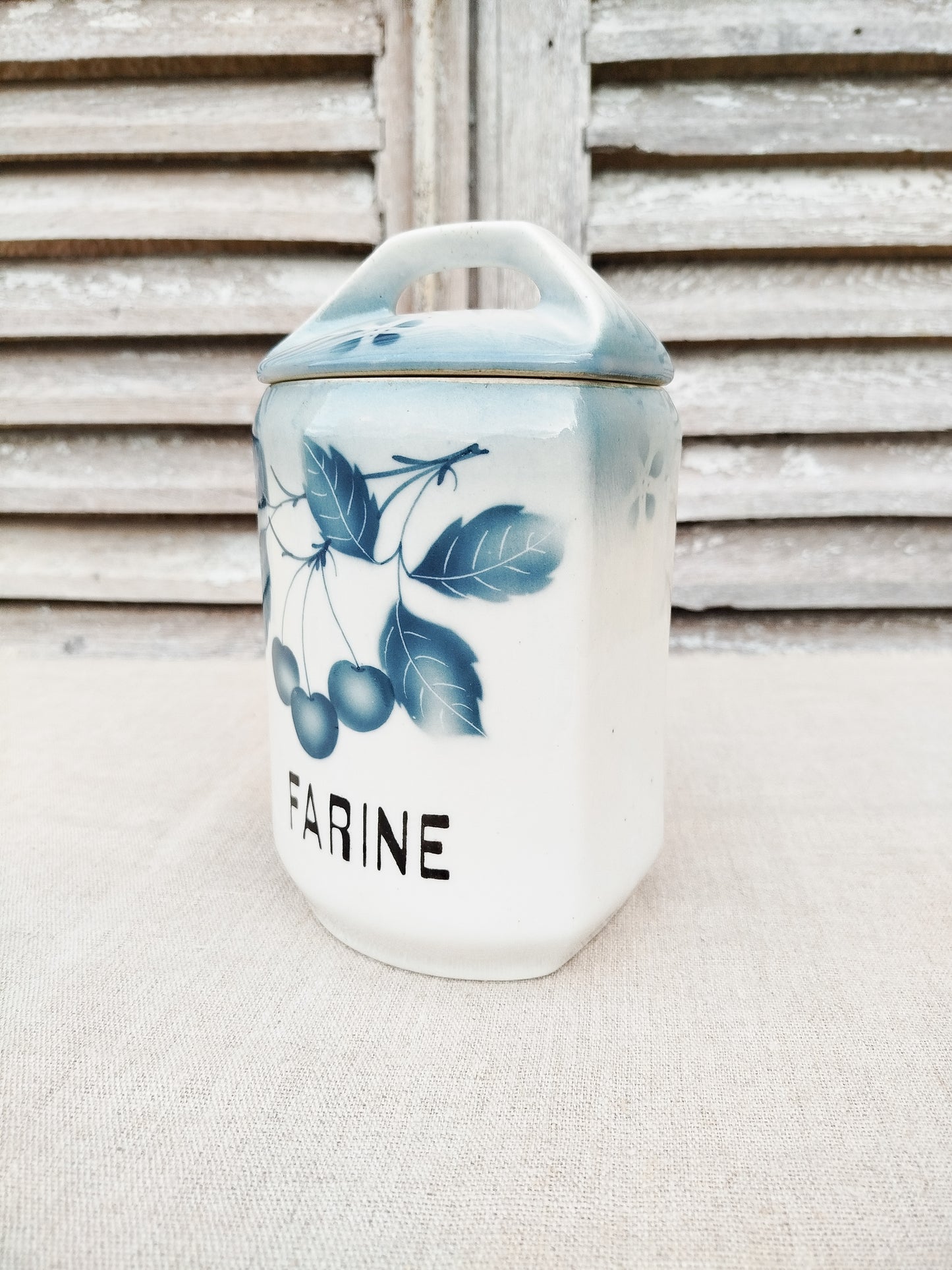 Boîte à farine