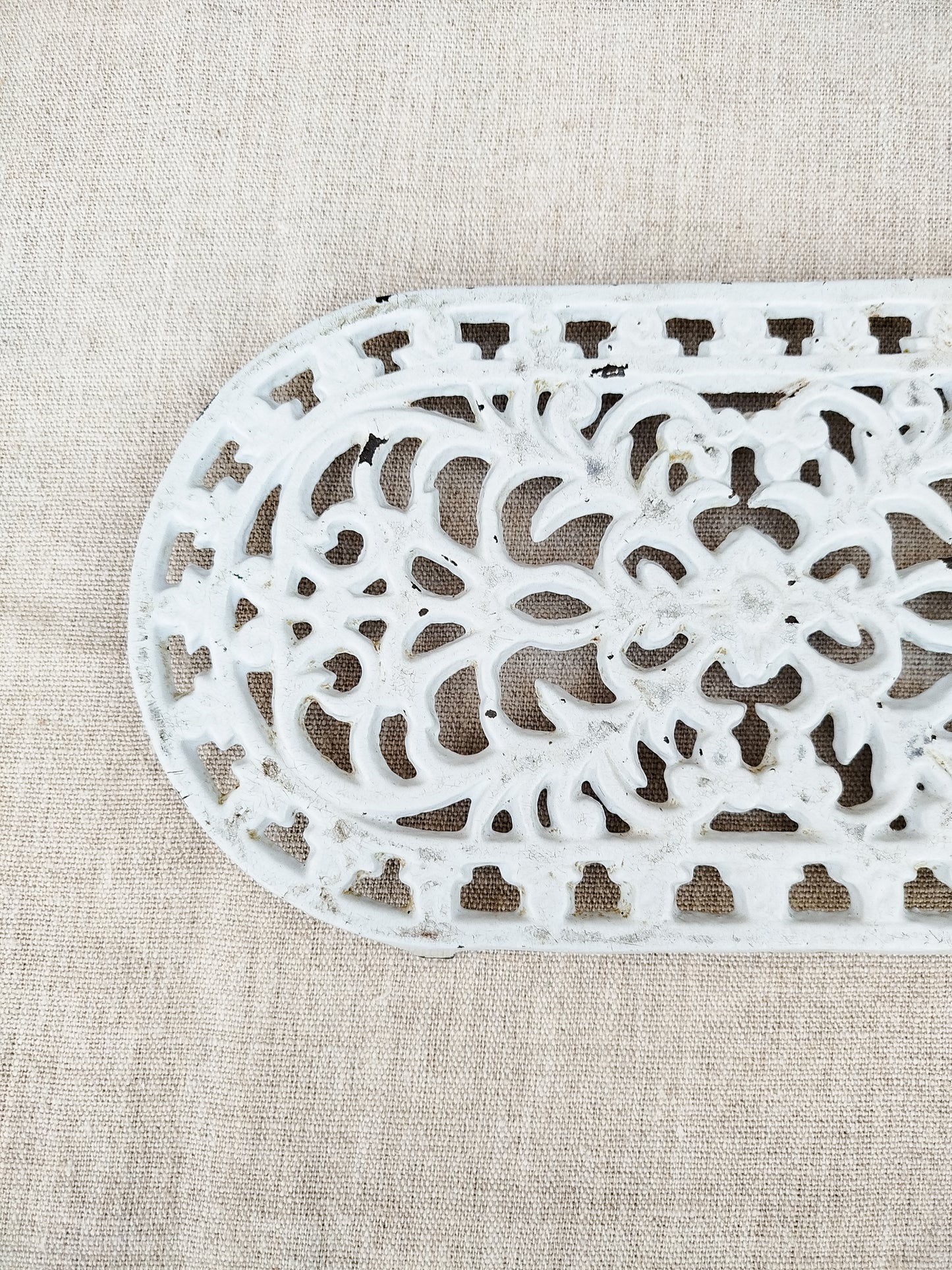 Dessous de plat en fonte