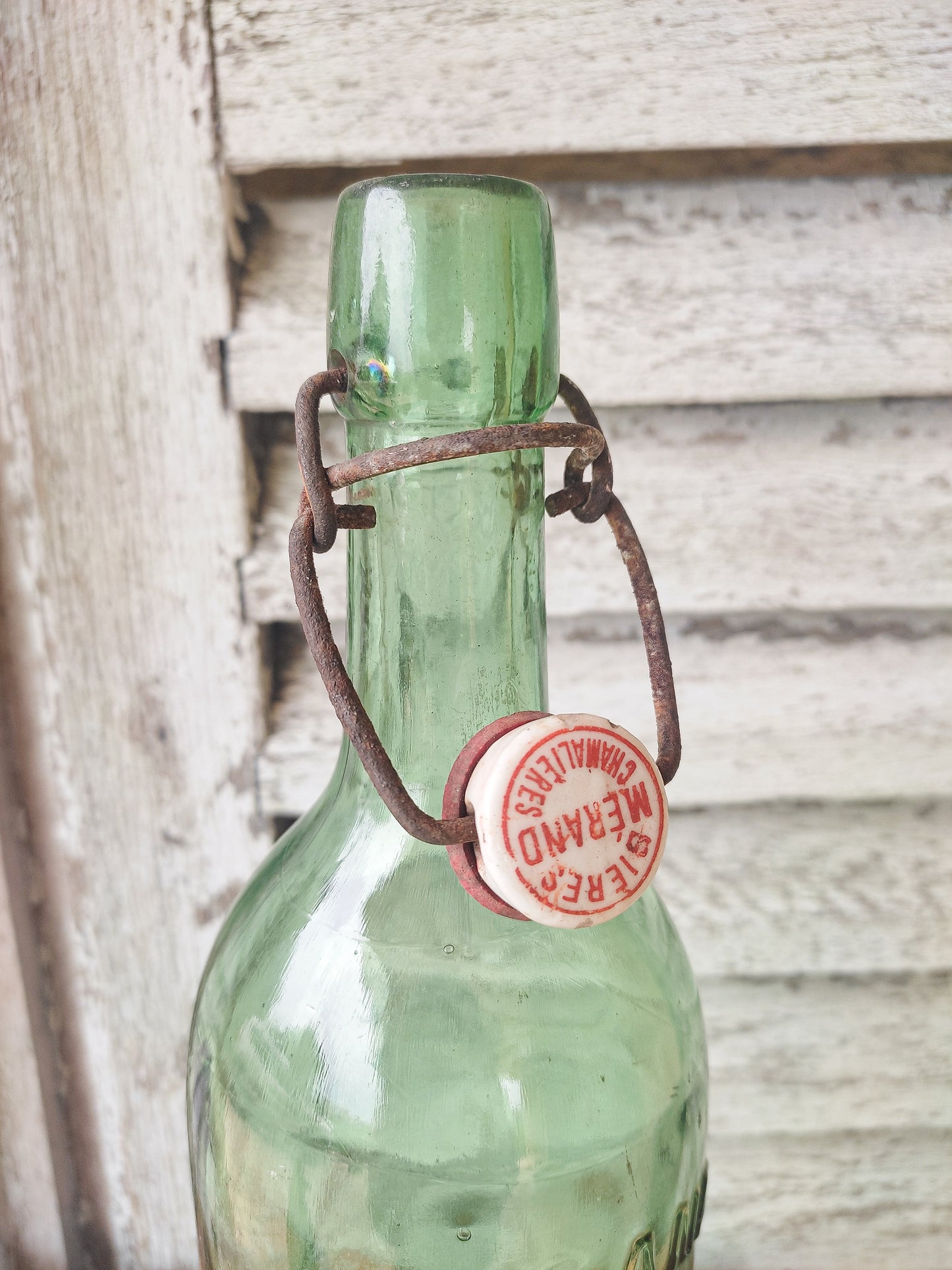 Bouteille de bière publicitaire