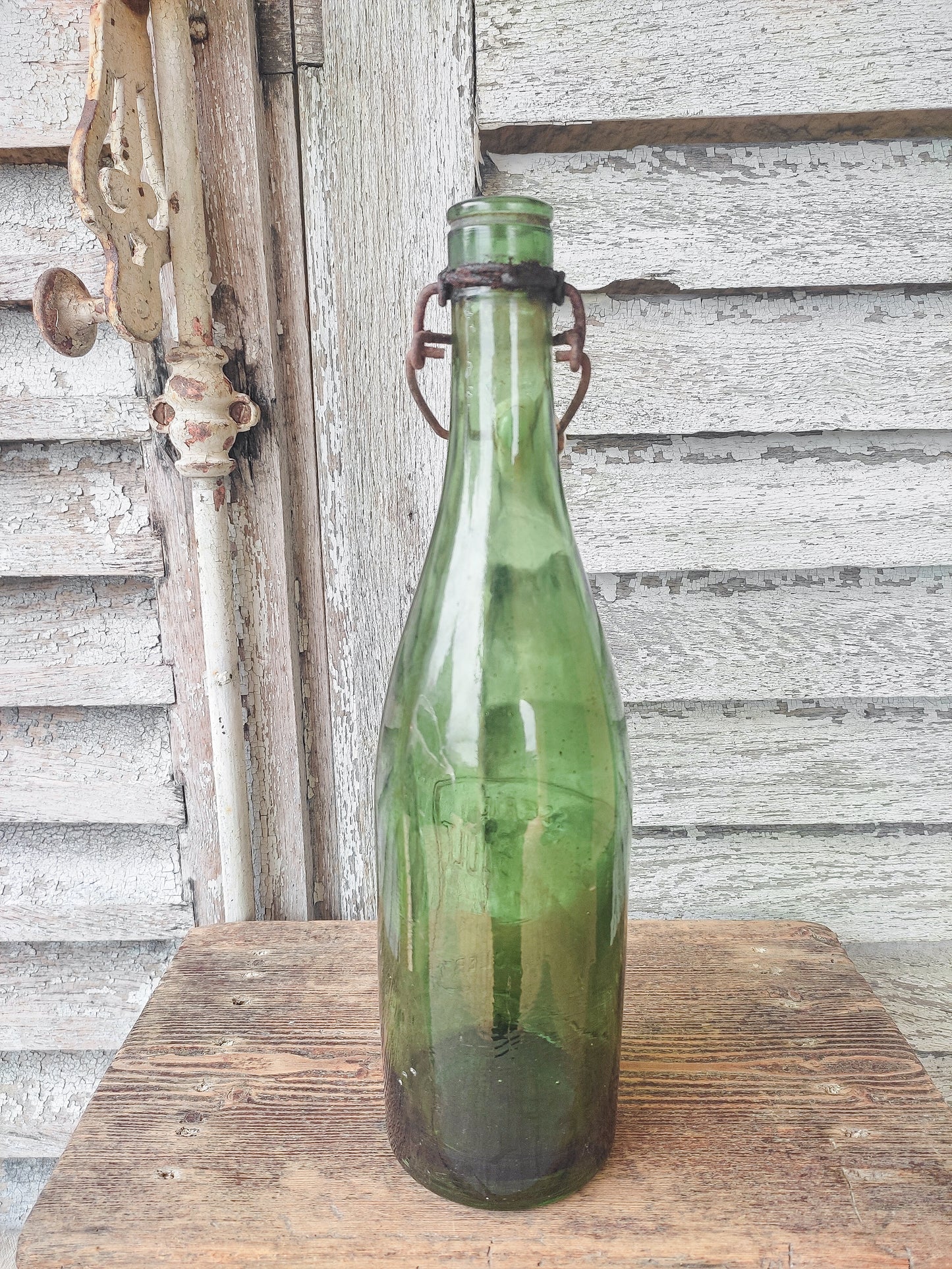 Bouteille de bière en verre.