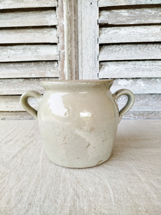 Pot en grès à oreilles