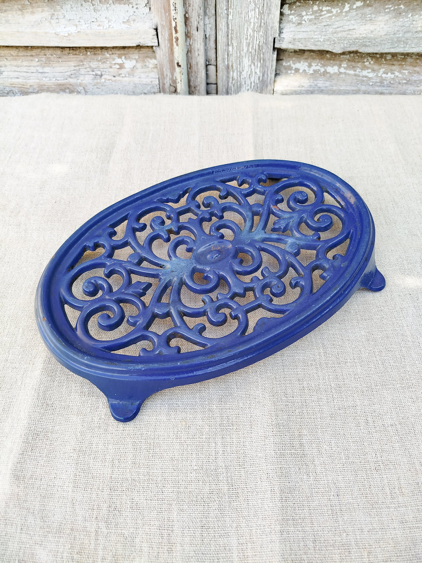 Dessous de plat en fonte